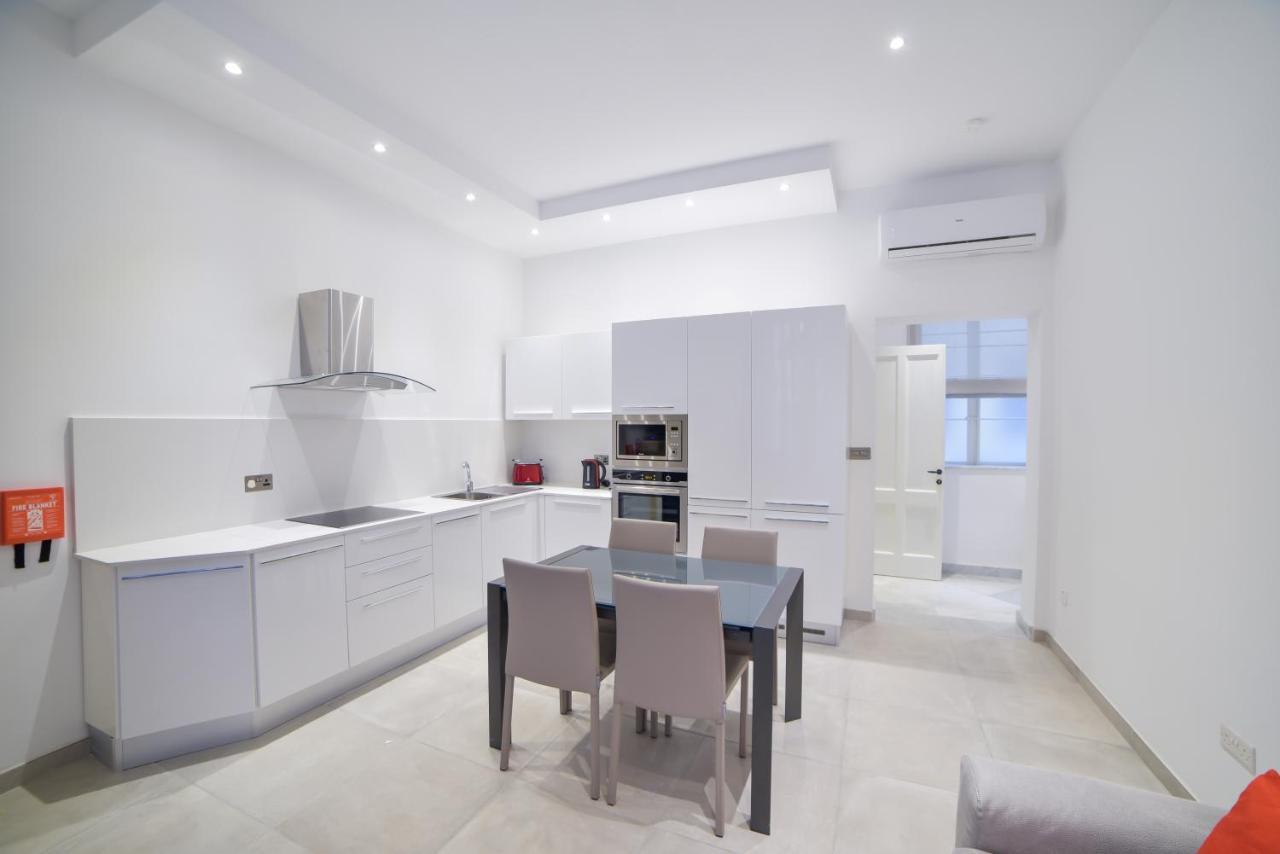 Ca2- City Central Apartment 2 Il-Furjana Ngoại thất bức ảnh
